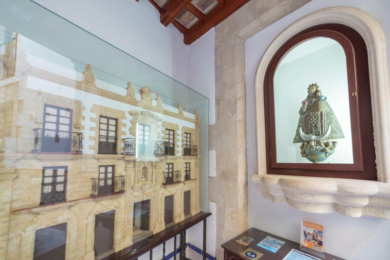 Casa Palacio De Los Leones El Puerto de Santa María Εξωτερικό φωτογραφία